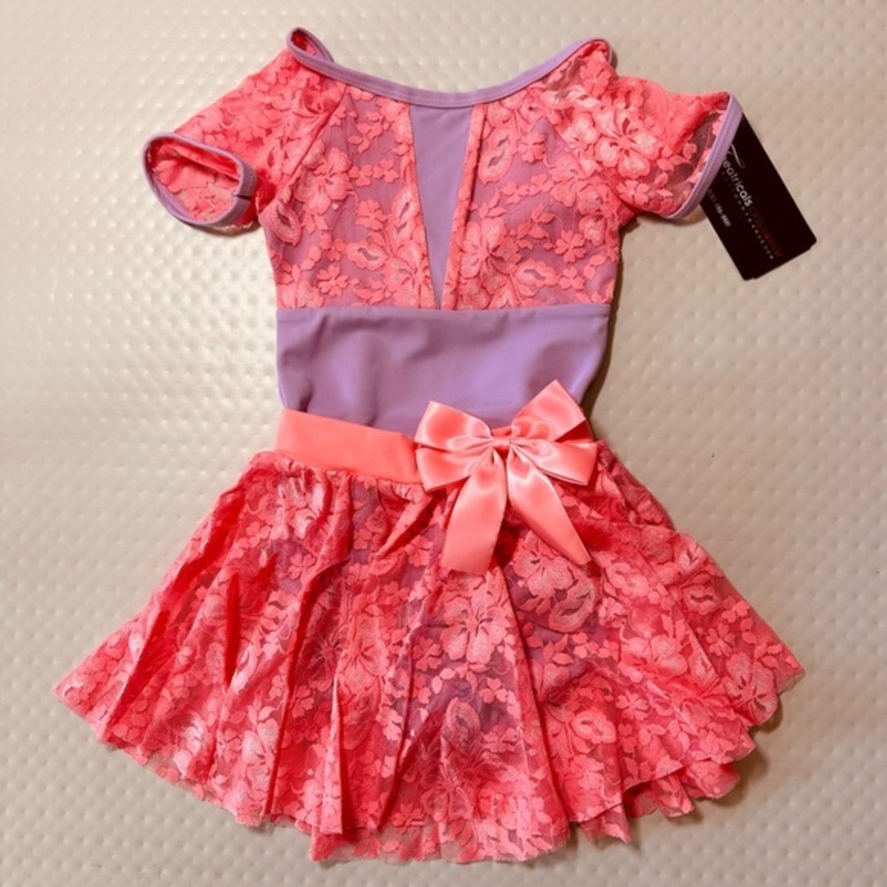 Theatricals short sleeve lace leotard CS and pull on lace skirt pink / purple‎